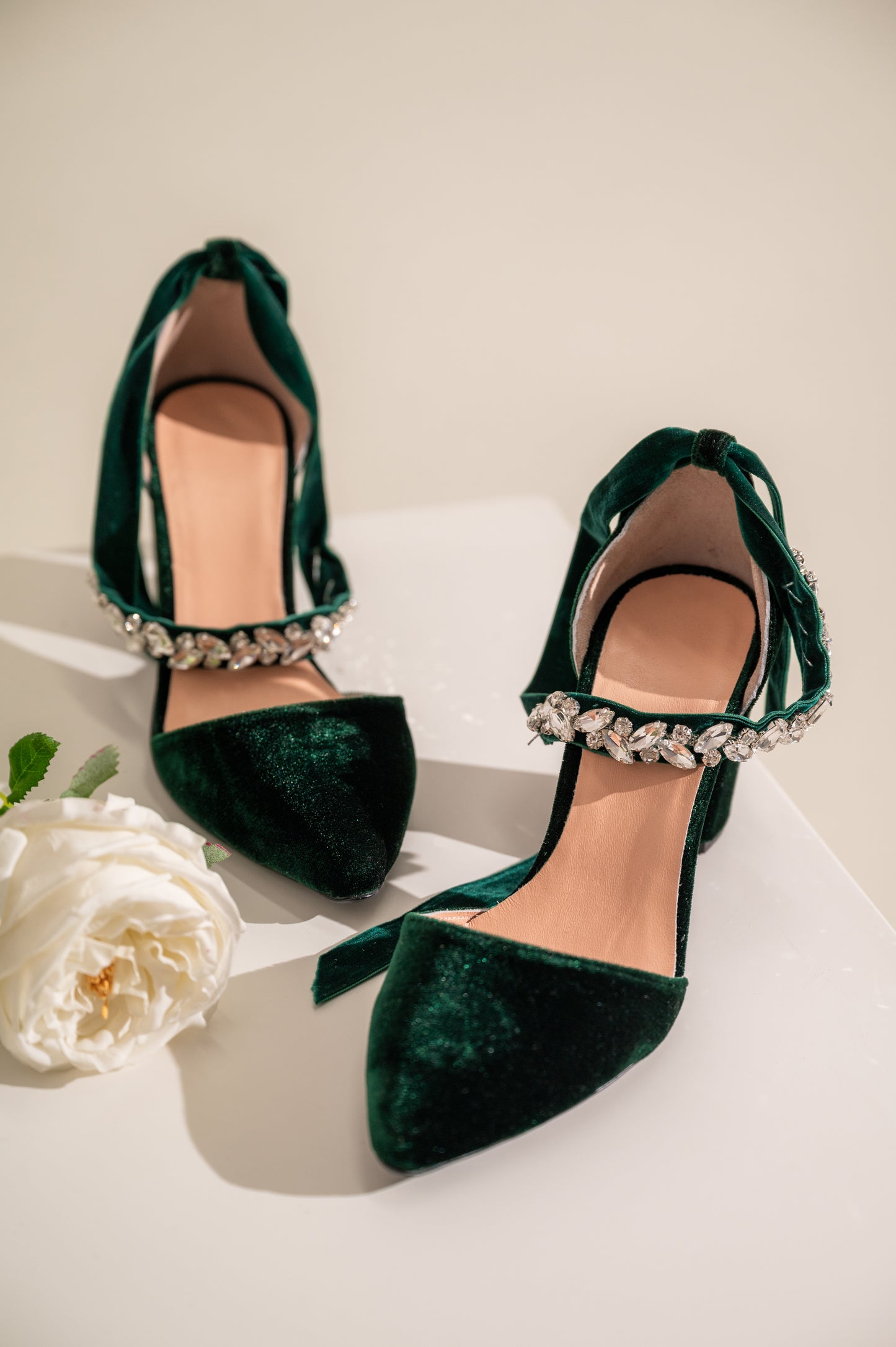 wedding shoes with bow