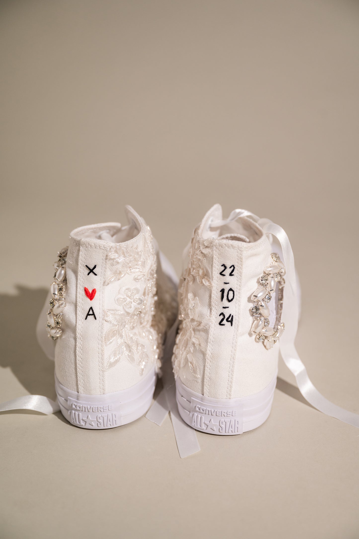 wedding sneakers for bride,
wedding tennis shoes,
comfy wedding shoes