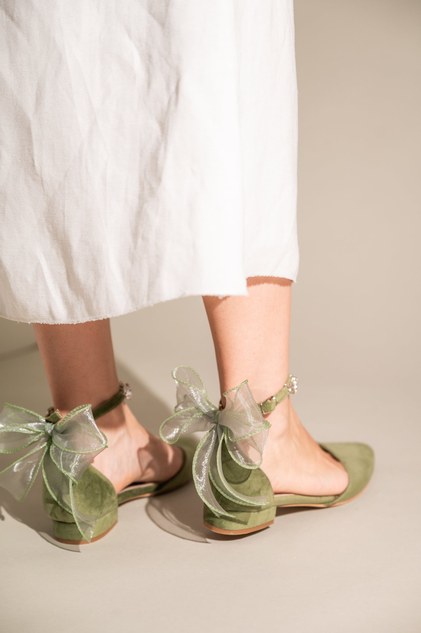 wide width wedding shoes