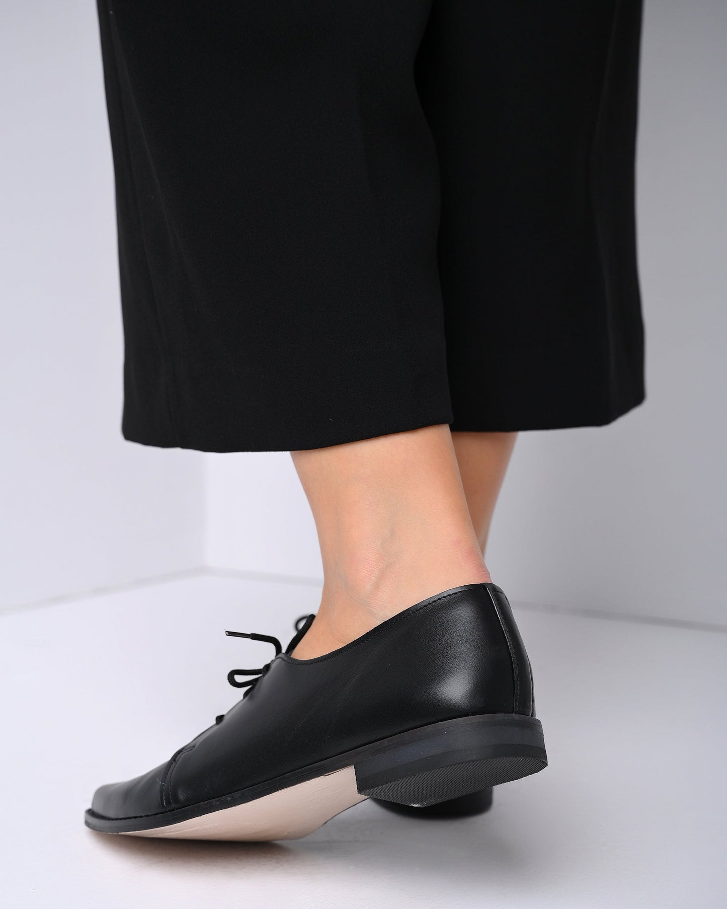 Women’s Black Leather Oxford Shoes, Seraphina - PinkyPromiseAccs