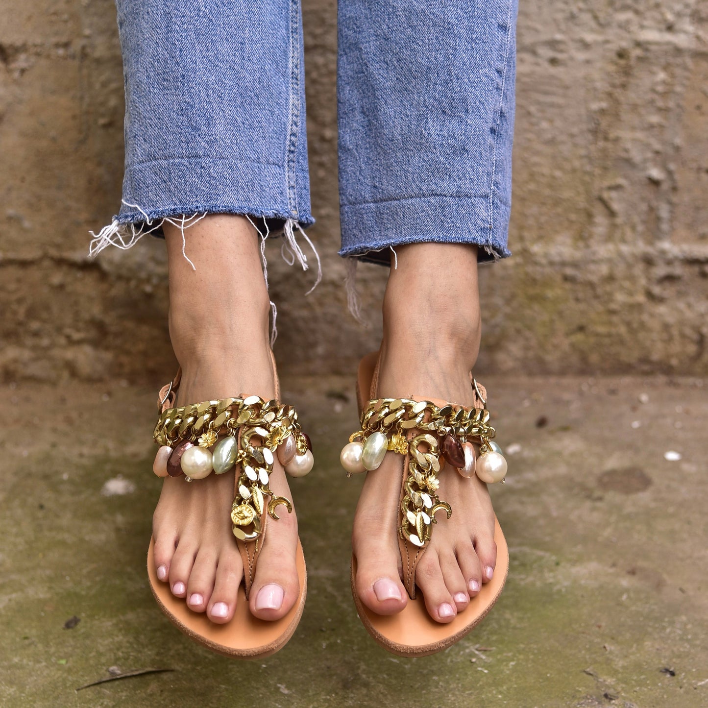 Beach Leather Wedding Sandals, Shells on Land - PinkyPromiseAccs
