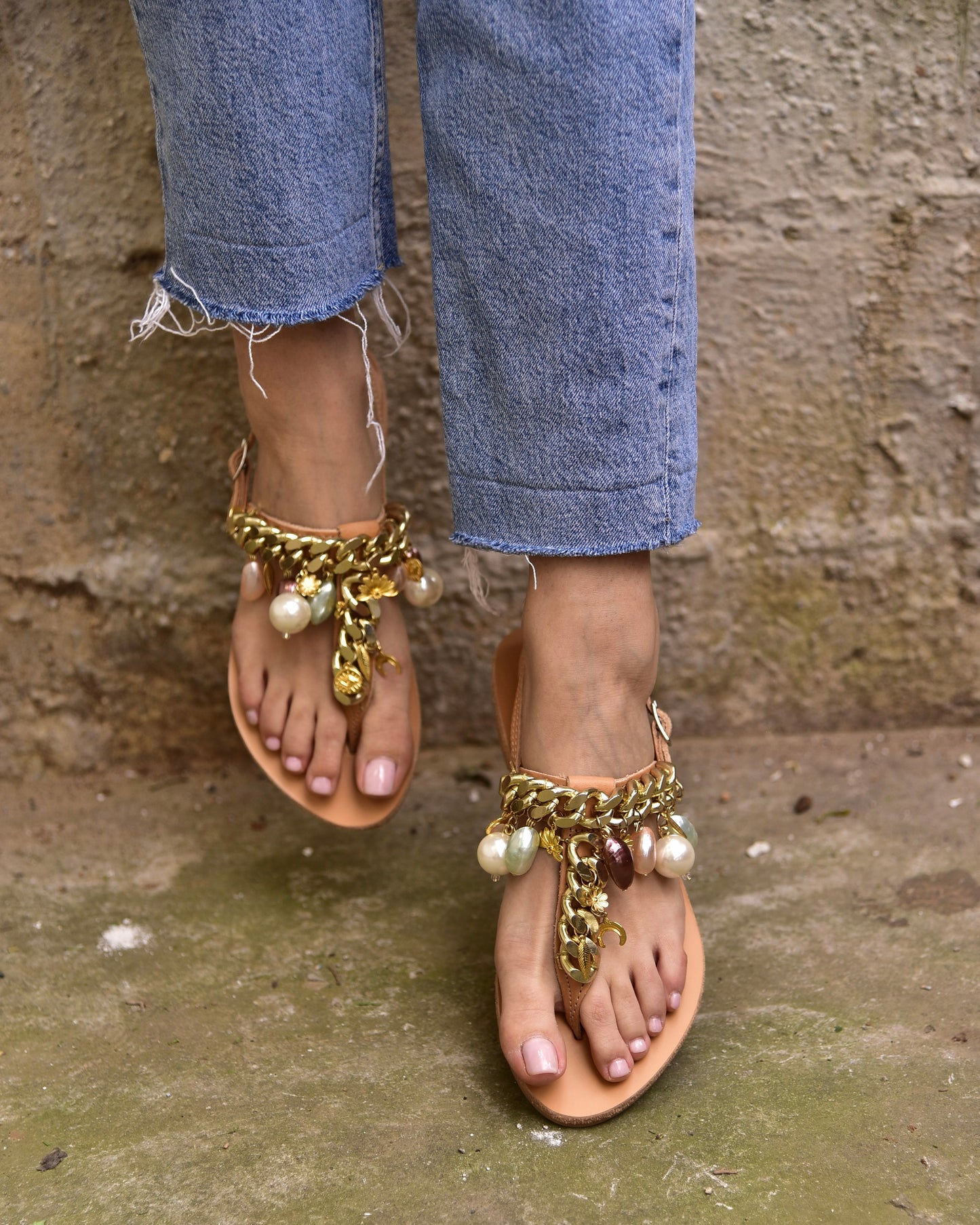 Beach Leather Wedding Sandals, Shells on Land - PinkyPromiseAccs