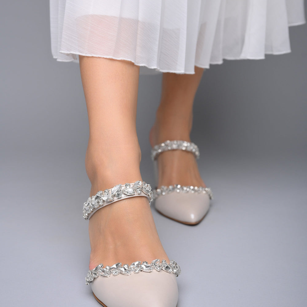 
                  
                    wedding shoes for bride block heel
                  
                