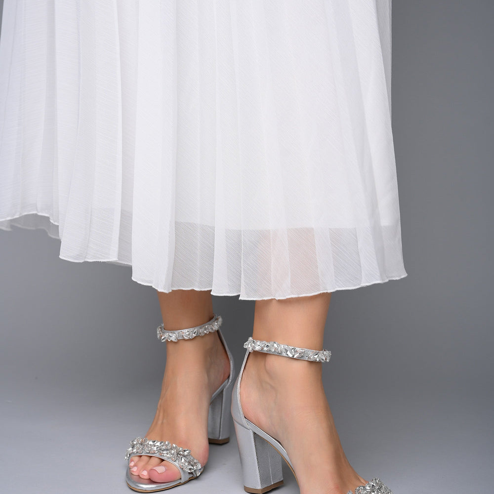 
                  
                    wedding shoes silver
                  
                