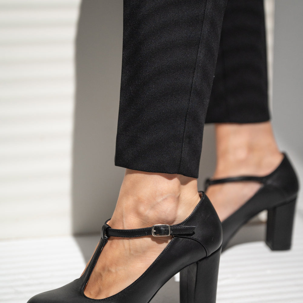 
                  
                    mary jane heels shoes
                  
                