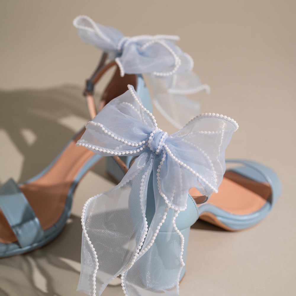 
                  
                    wedding heels for bride,
pearl wedding shoes,
blue wedding shoes
                  
                