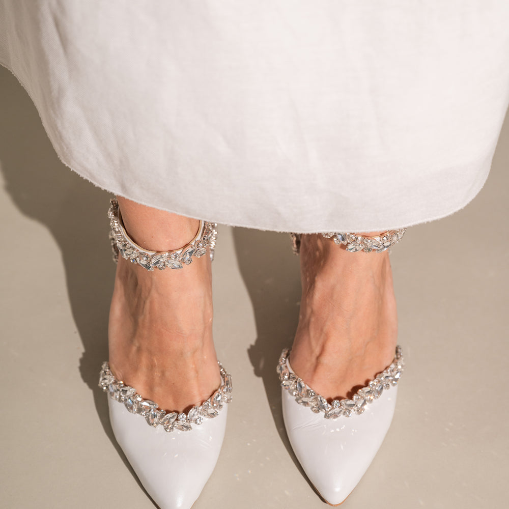 
                  
                    white bridal shoes
                  
                