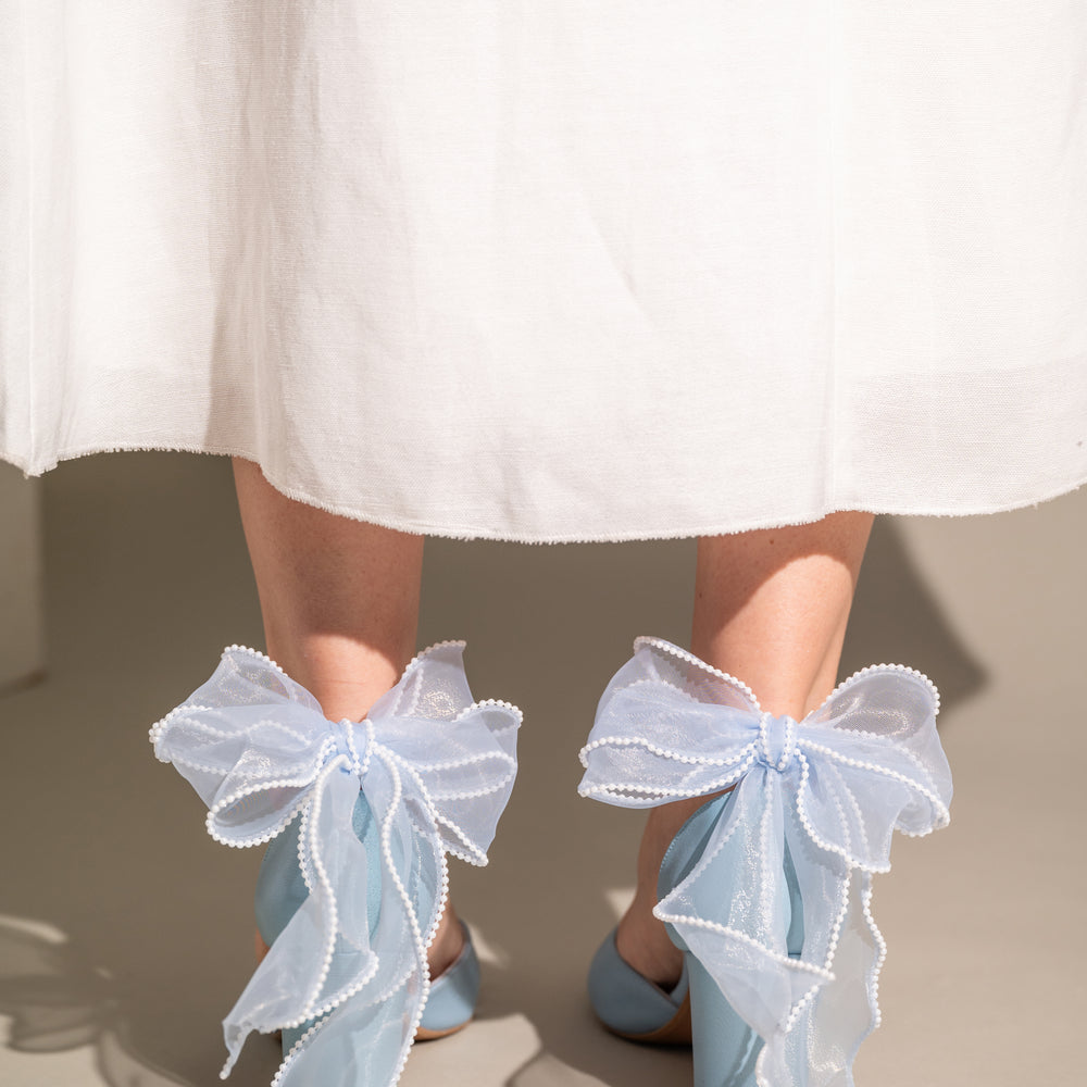 
                  
                    blue wedding shoes, light blue heels
                  
                