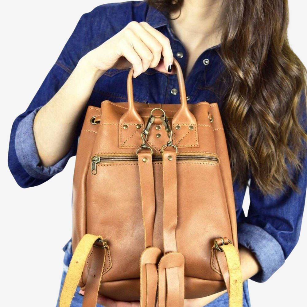 
                  
                    ladies leather bags
                  
                