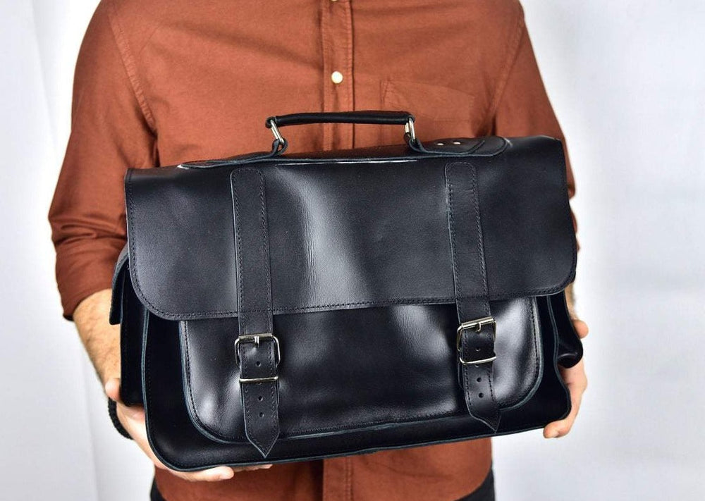 
                  
                    mens leather bags, δερμάτινοι χαρτοφύλακες ανδρικοί
                  
                