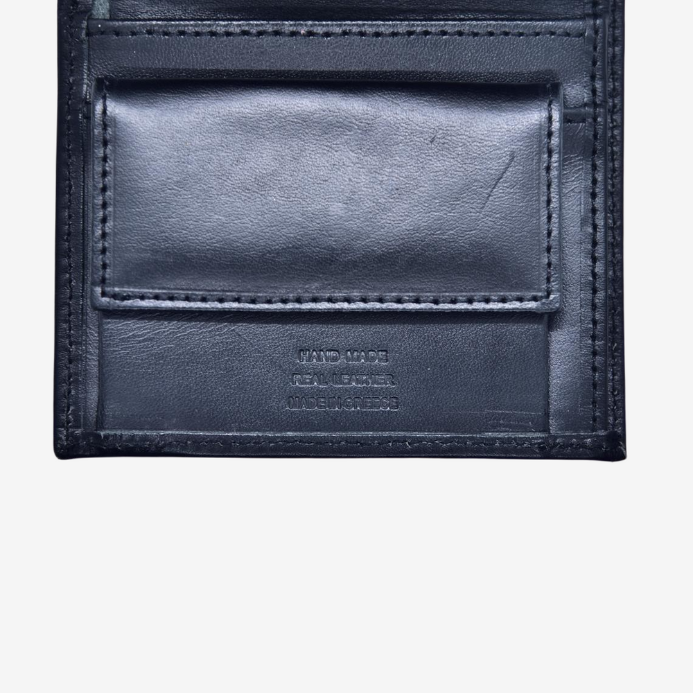 
                  
                     greek leather wallets for men
                  
                