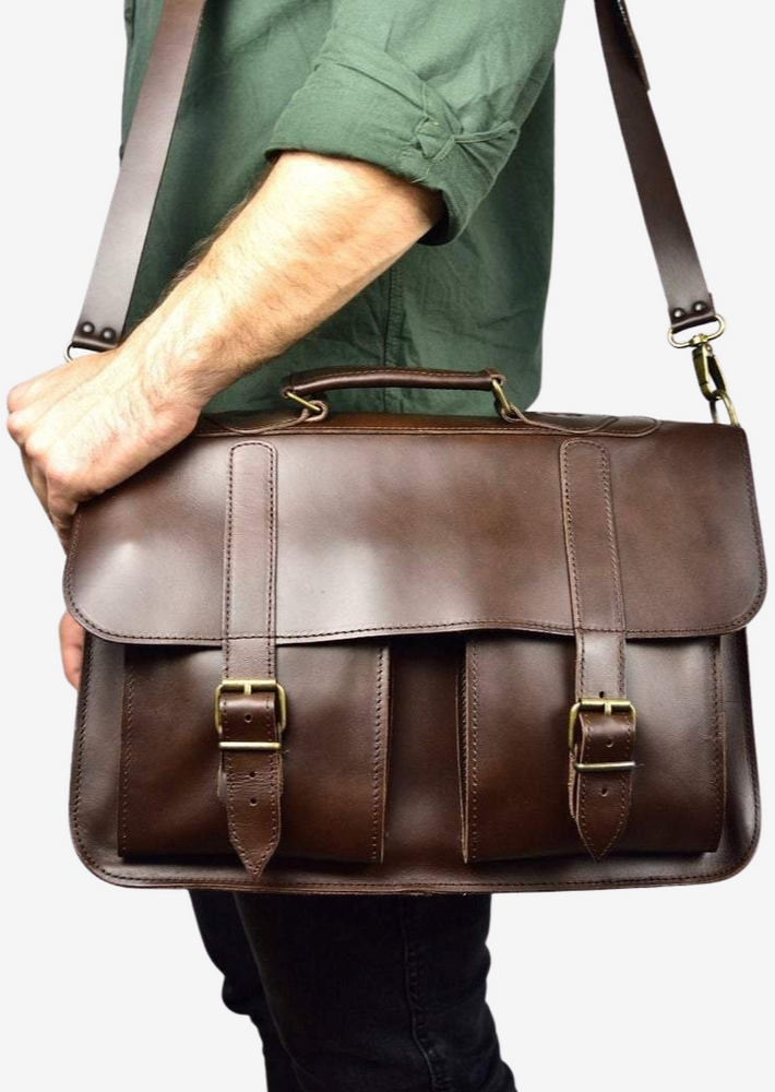 
                  
                    leather briefcases, δερμάτινες τσάντες αντρικές
                  
                