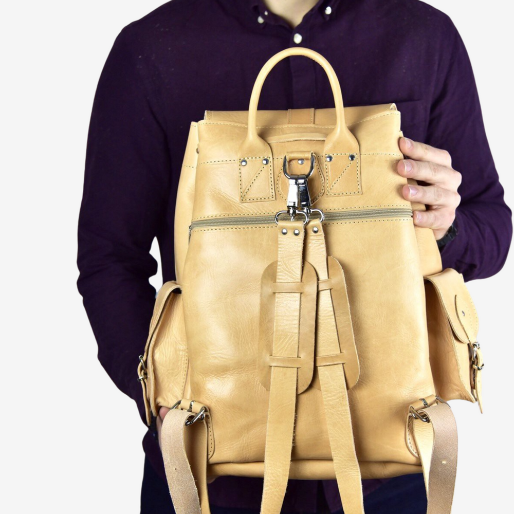 
                  
                    mens leather bags
                  
                