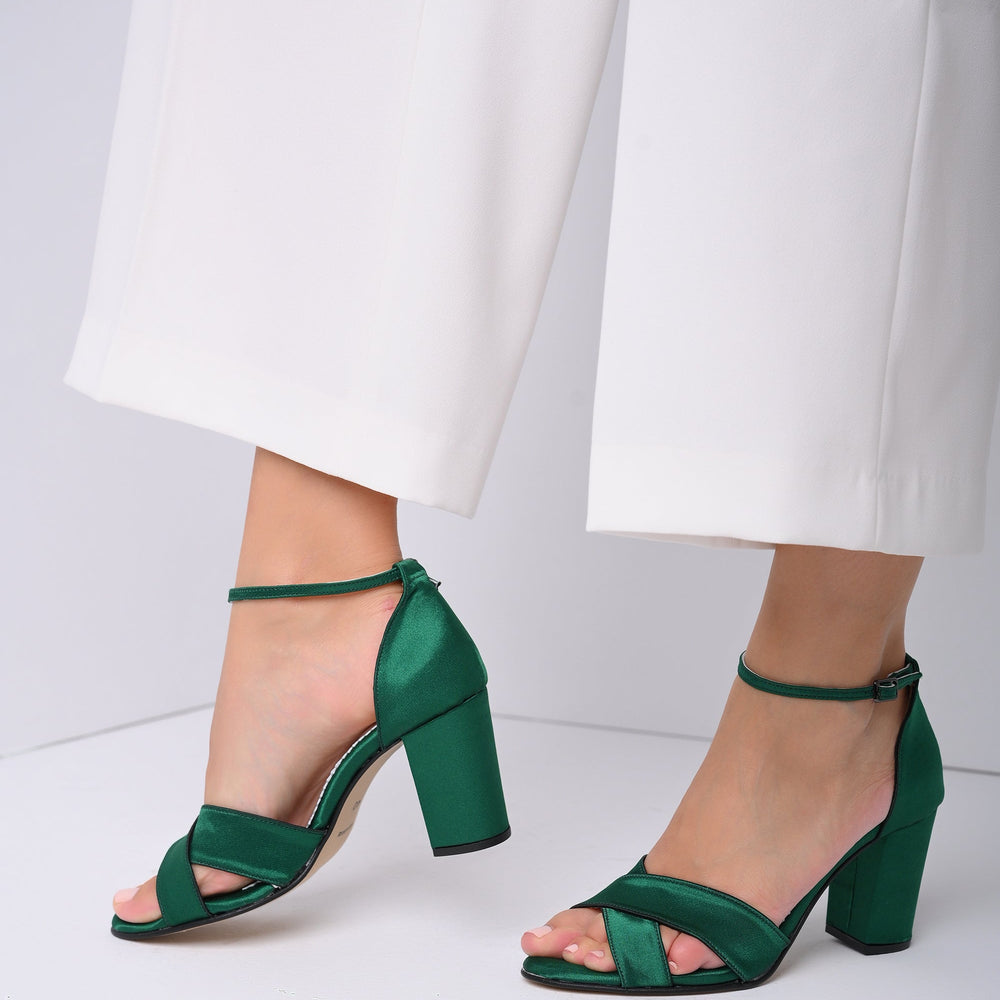 
                  
                    bridal shoes heels satin dark green
                  
                