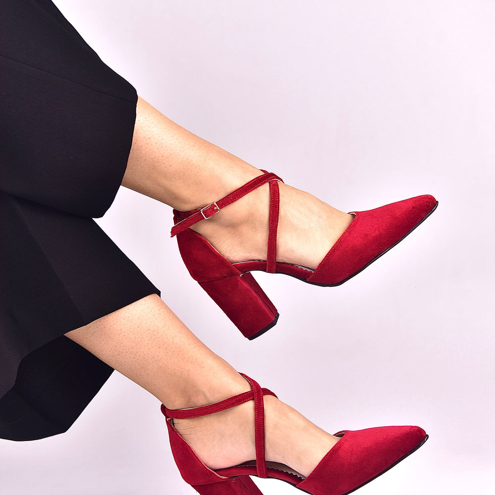 
                  
                    red ladies shoes, βελούδινα νυφικά παπούτσια
                  
                