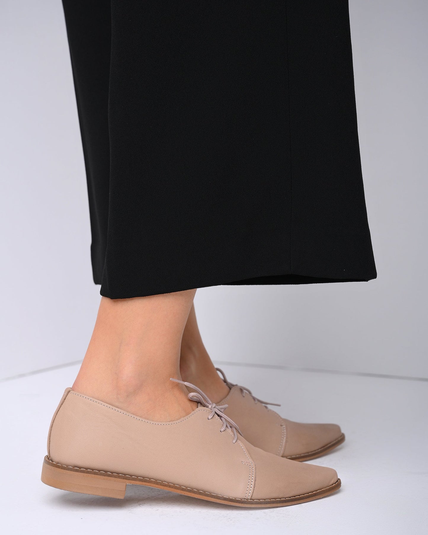 Beige Oxford shoes women, handmade leather shoes Beige Oxford shoes women, handmade leather shoes