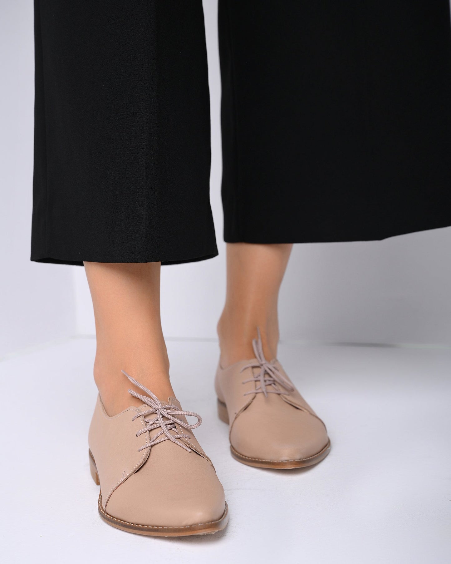 Beige Oxford shoes women, handmade leather shoes - Seraphina Beige Oxford shoes women, handmade leather shoes - Seraphina