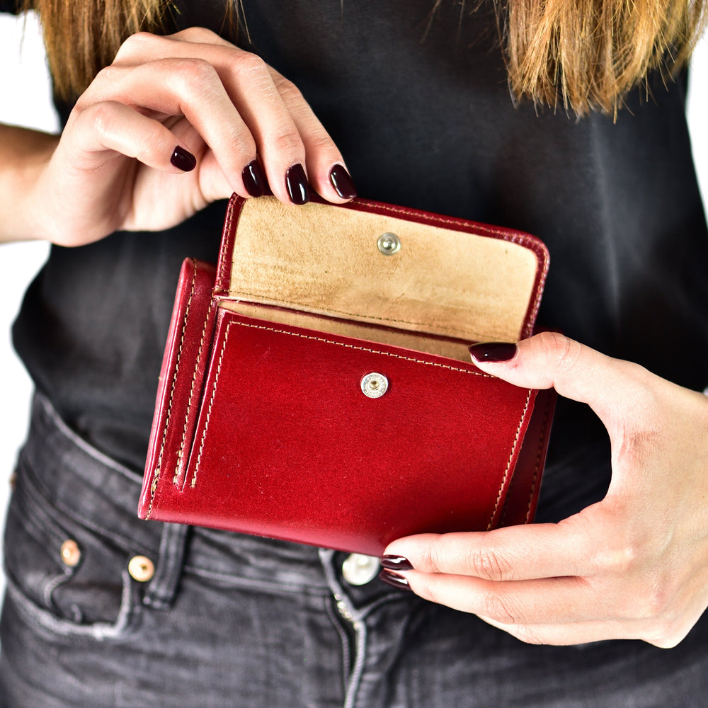 
                  
                     greek leather wallets for women
                  
                