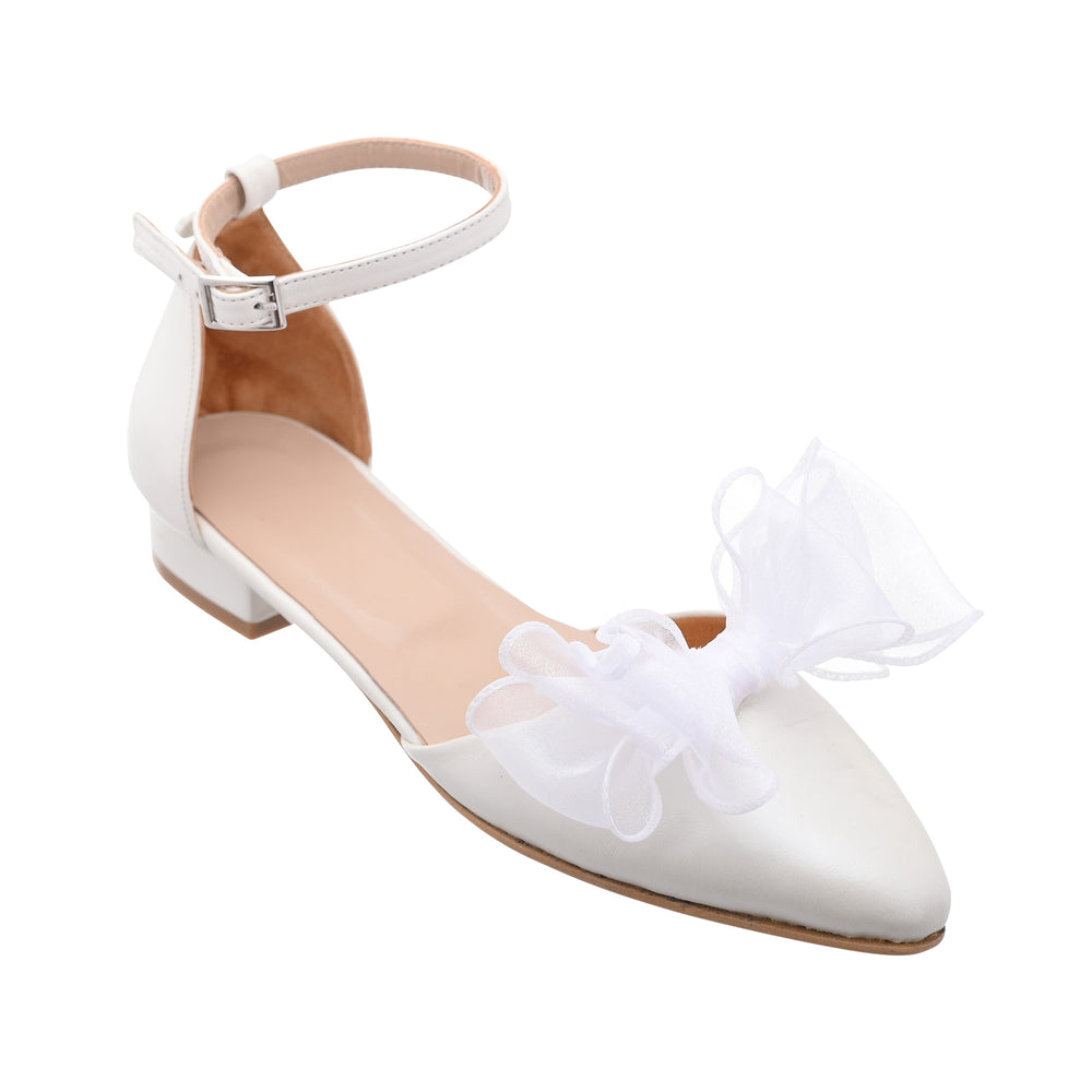 
                  
                    white wedding shoes
                  
                