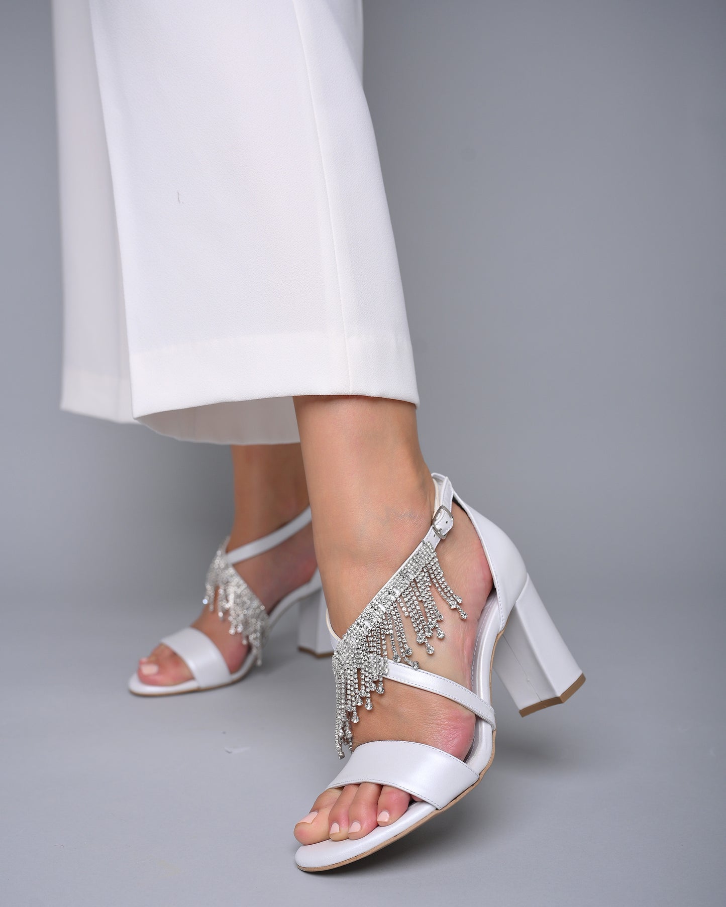 white bridal shoes heels
