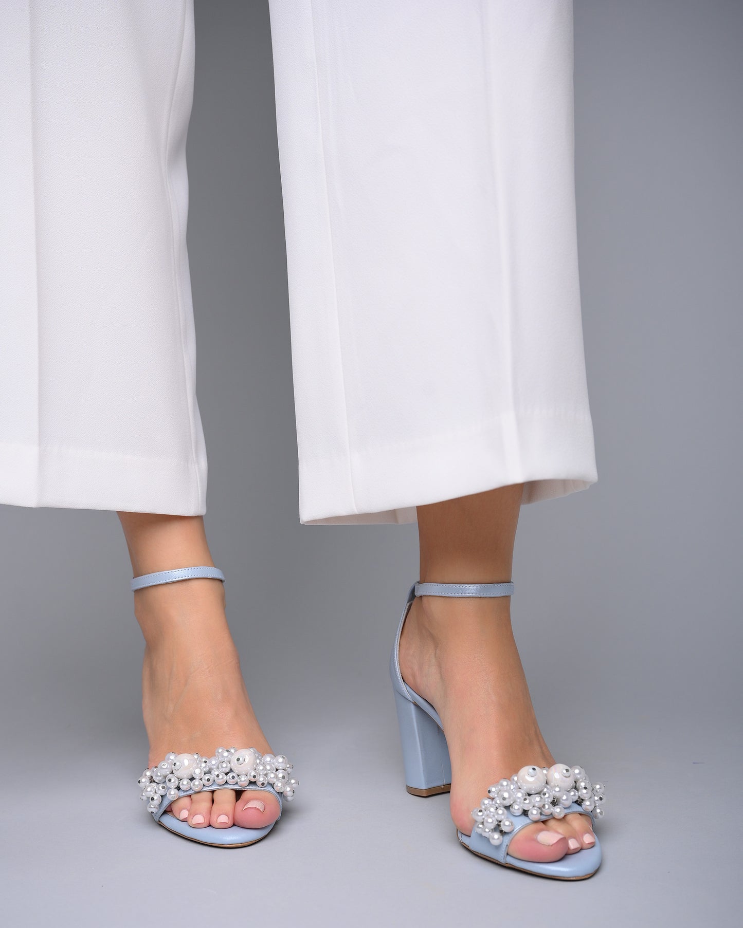 bridal shoes blue for bride