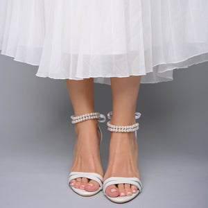 wedding shoes with pearls for bride