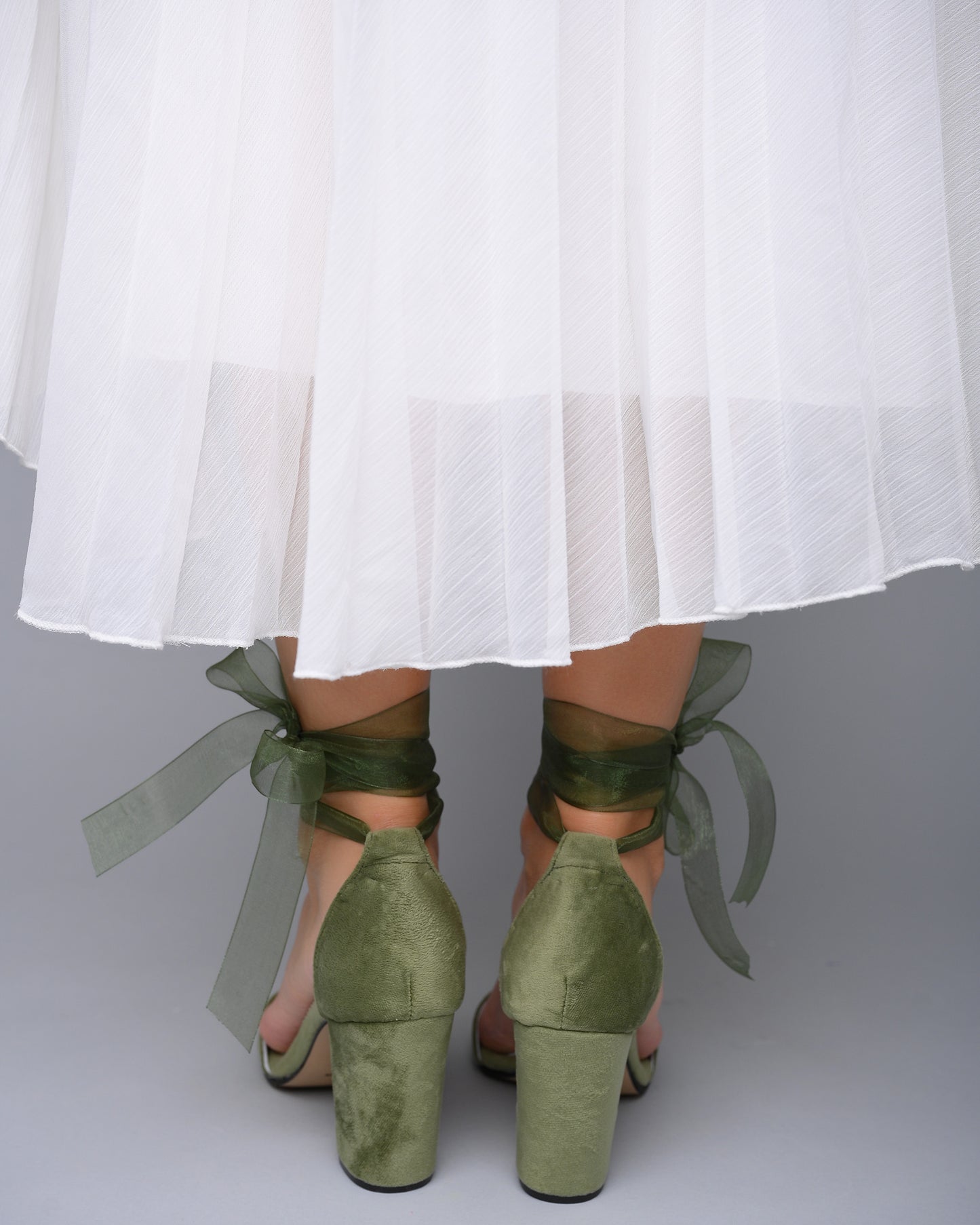 Load image into Gallery viewer, bridesmaids shoes
