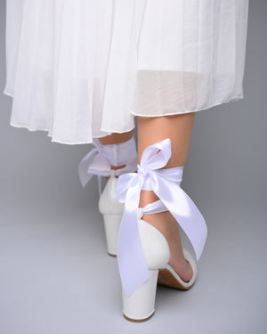
            
                Load image into Gallery viewer, bridal shoes heels white
            
        