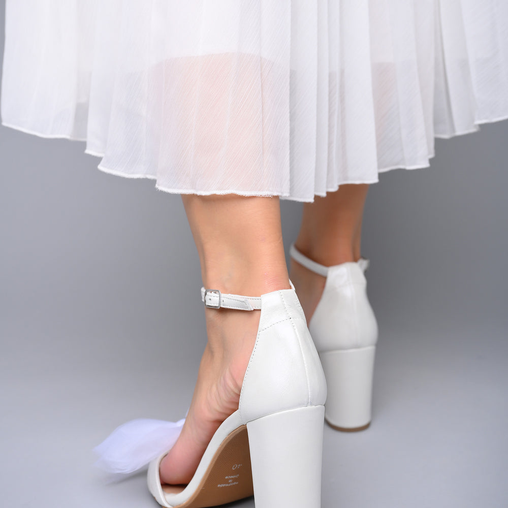
                  
                    wedding shoes for bride
                  
                