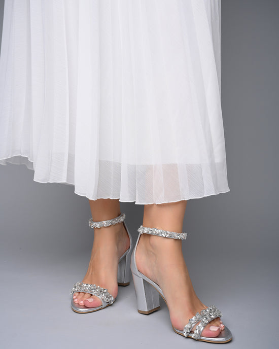 Load image into Gallery viewer, wedding shoes silver
