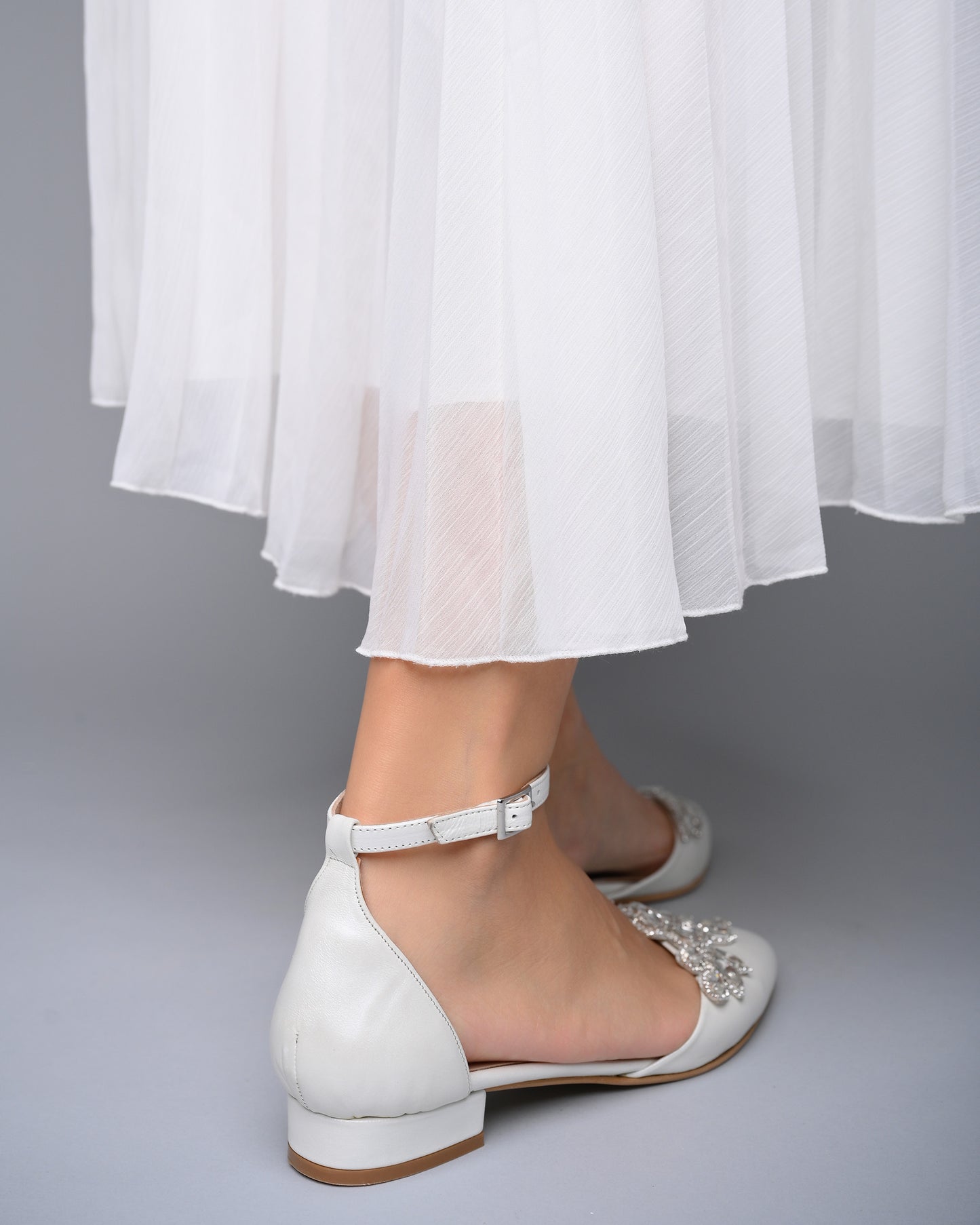 bridal shoes low heel