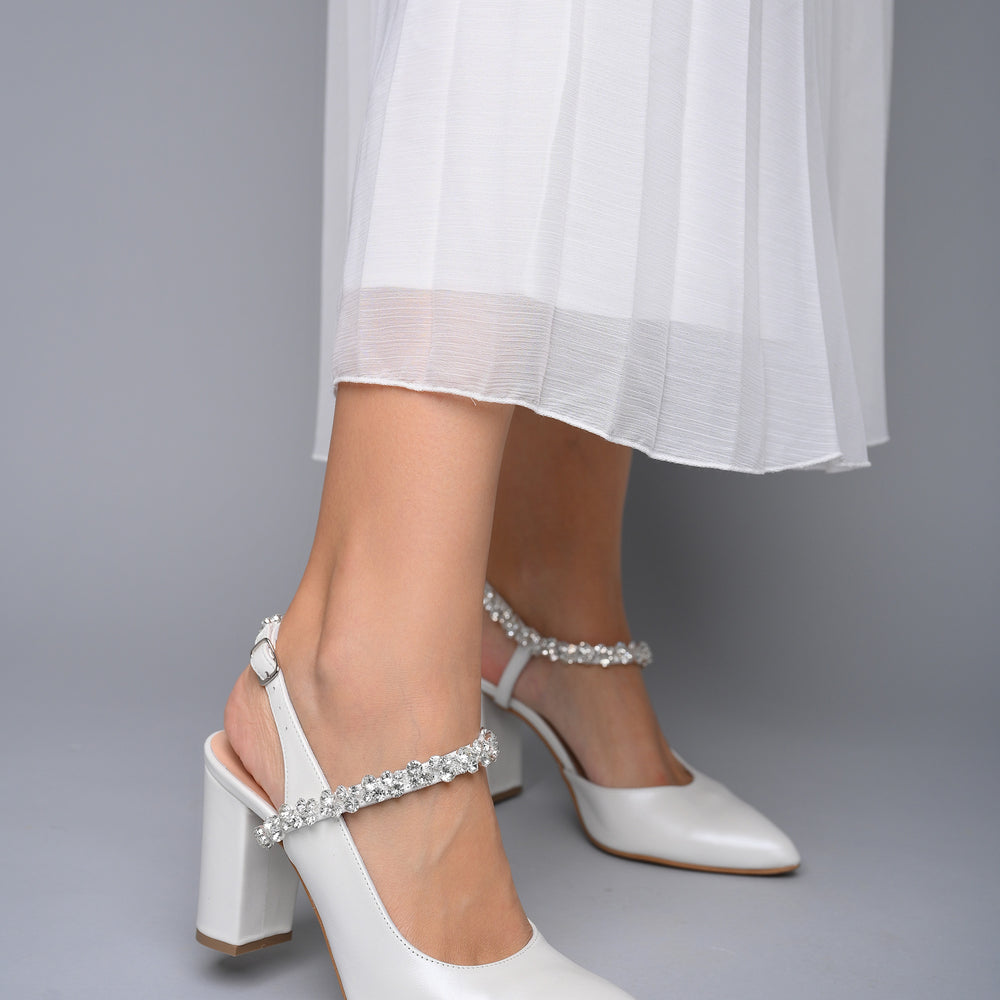 
                  
                    bridal shoes heels
                  
                