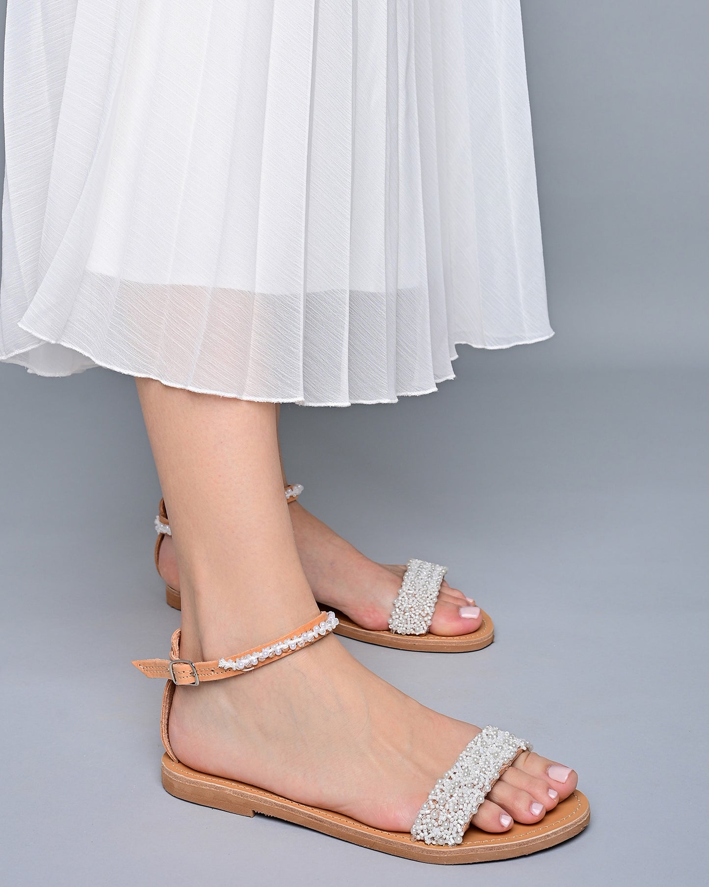 Load image into Gallery viewer, pearl wedding shoes
