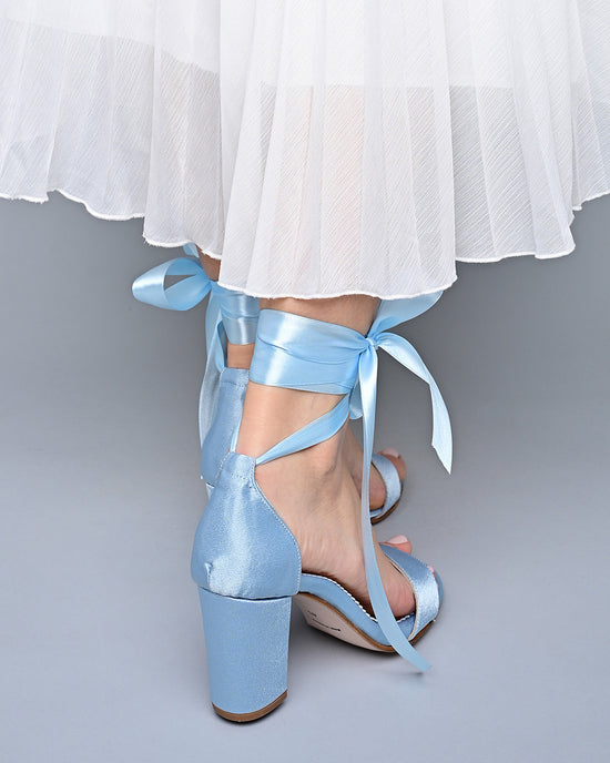 Load image into Gallery viewer, light blue heels
