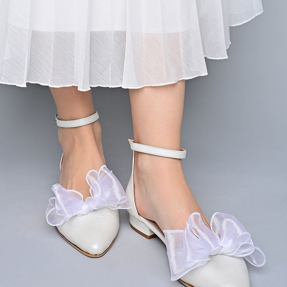 
                  
                    flat wedding shoes
                  
                