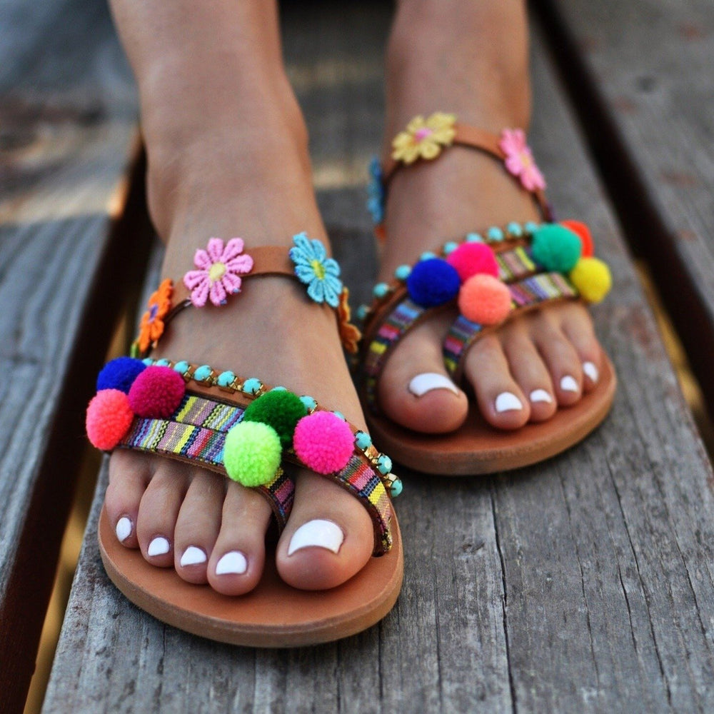 
                  
                    summer sandals
                  
                