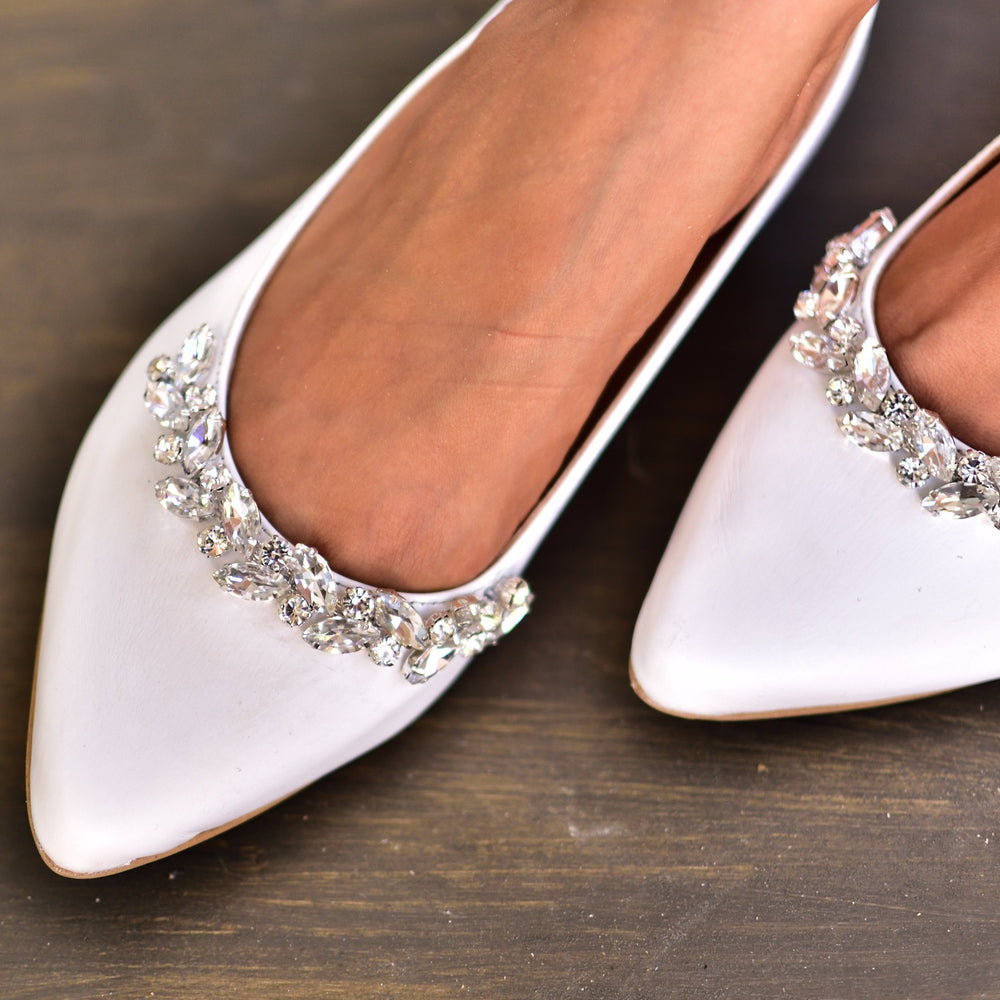 closed toe shoes