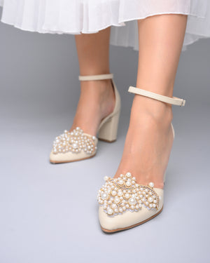 
            
                Load image into Gallery viewer, bridal shoes ivory
            
        